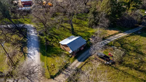 19018 W Niles Ln, Redding, CA 96002 photo 17