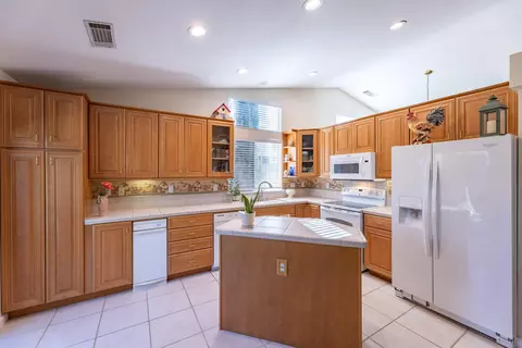 4321 Bowyer Blvd, Redding, CA 96002 photo 3