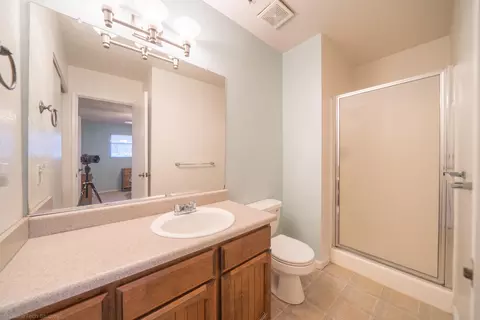 1884 Del Mar Ave, Redding, CA 96003 photo 9