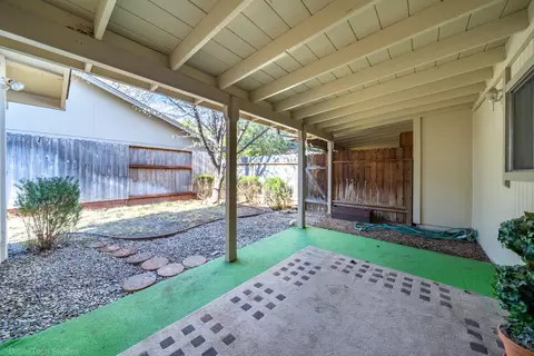 1884 Del Mar Ave, Redding, CA 96003 photo 12