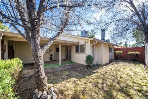 1884 Del Mar Ave, Redding, CA 96003 photo 15