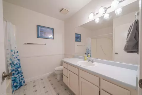 1884 Del Mar Ave, Redding, CA 96003 photo 11