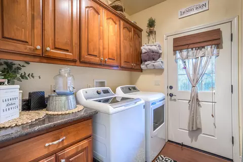 10416 Nora, Redding, CA 96003 photo 33