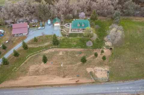10416 Nora, Redding, CA 96003 photo 54