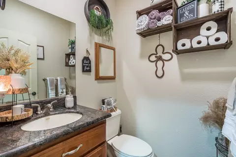 10416 Nora, Redding, CA 96003 photo 32