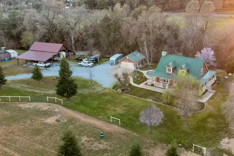 10416 Nora, Redding, CA 96003 photo 57