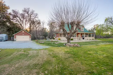 10416 Nora, Redding, CA 96003 photo 2