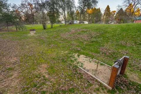 10416 Nora, Redding, CA 96003 photo 48