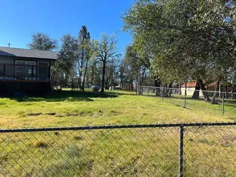 21706 Joy Ln, Redding, CA 96003 photo 10