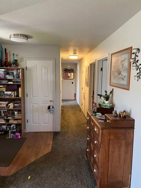 21706 Joy Ln, Redding, CA 96003 photo 16