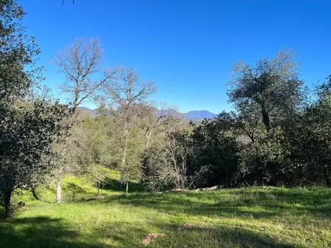 21706 Joy Ln, Redding, CA 96003 photo 7