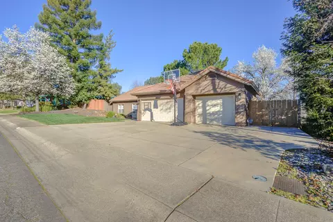 1866 Trailwood Ct, Redding, CA 96003 photo 39