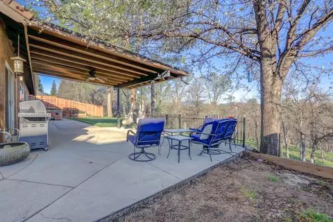 1866 Trailwood Ct, Redding, CA 96003 photo 28