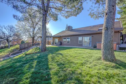 1866 Trailwood Ct, Redding, CA 96003 photo 30