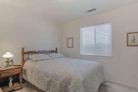 833 Fountain Cir, Redding, CA 96003 photo 15