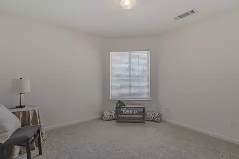 833 Fountain Cir, Redding, CA 96003 photo 13