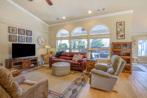 6108 Beaumont Dr, Redding, CA 96003 photo 7