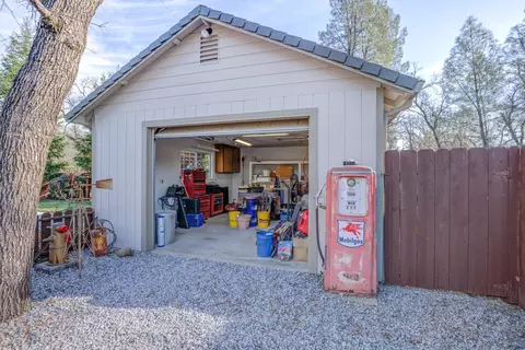 6108 Beaumont Dr, Redding, CA 96003 photo 42
