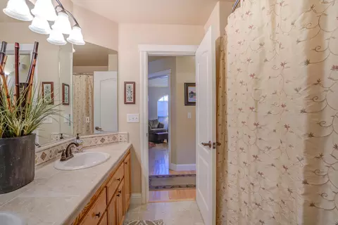 6108 Beaumont Dr, Redding, CA 96003 photo 19