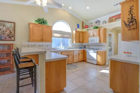 6108 Beaumont Dr, Redding, CA 96003 photo 13