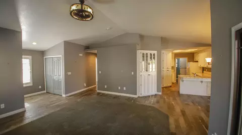 2026 Vineyard Trl, Redding, CA 96003 photo 4
