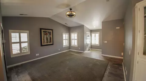 2026 Vineyard Trl, Redding, CA 96003 photo 2