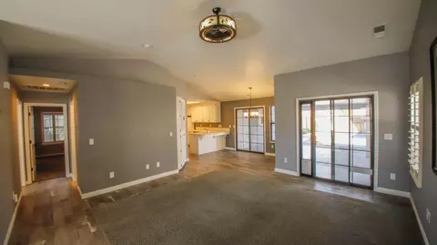 2026 Vineyard Trl, Redding, CA 96003 photo 3