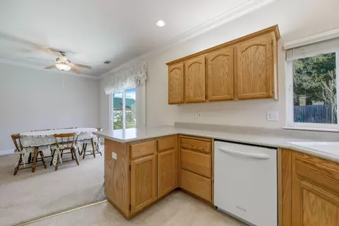 3429 Meridian Dr, Redding, CA 96002 photo 17