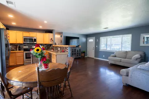 7024 Reflection St, Redding, CA 96001 photo 10