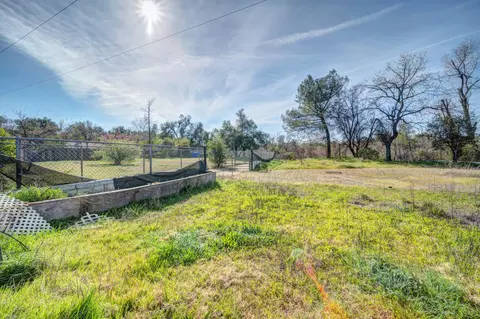 1660 Canter Ct, Redding, CA 96002 photo 33