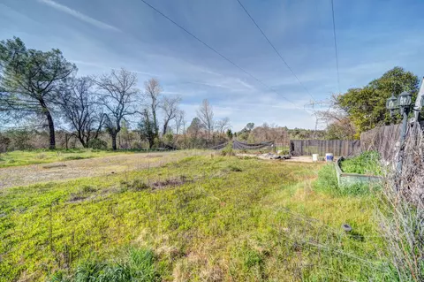 1660 Canter Ct, Redding, CA 96002 photo 28