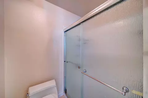 1660 Canter Ct, Redding, CA 96002 photo 22