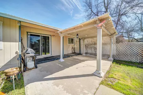 1660 Canter Ct, Redding, CA 96002 photo 32