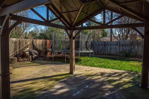 855 Christine Ave, Redding, CA 96003 photo 30