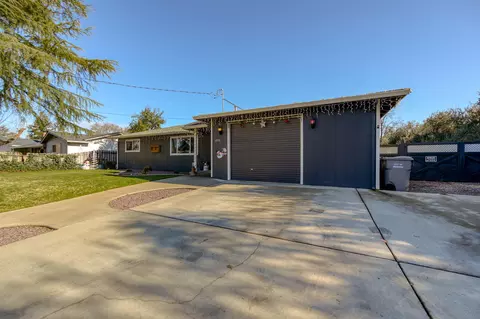 5253 Debbie Ln, Redding, CA 96002 photo 36