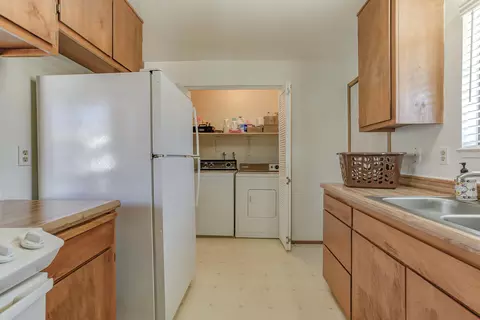 2560 Lupine St, Anderson, CA 96007 photo 8