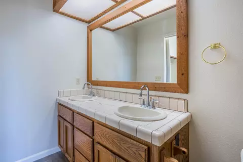 1824 Kildare Dr, Redding, CA 96001 photo 16