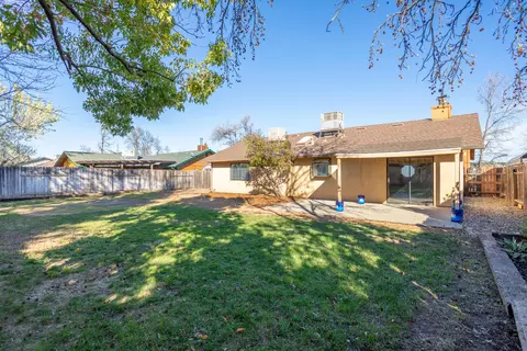 1824 Kildare Dr, Redding, CA 96001 photo 22