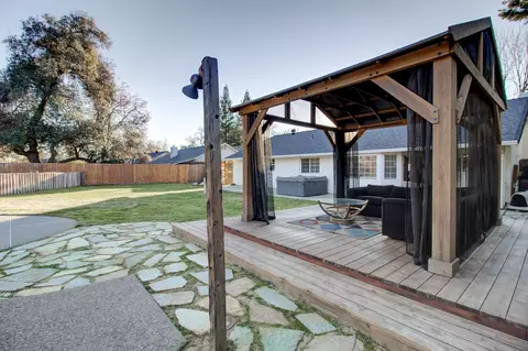 6693 Hemlock St, Redding, CA 96001 photo 30