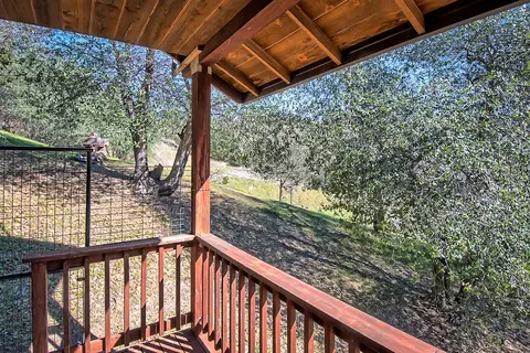 14796 Lamoine Dr, Redding, CA 96003 photo 17