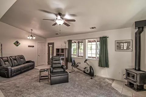 14796 Lamoine Dr, Redding, CA 96003 photo 18