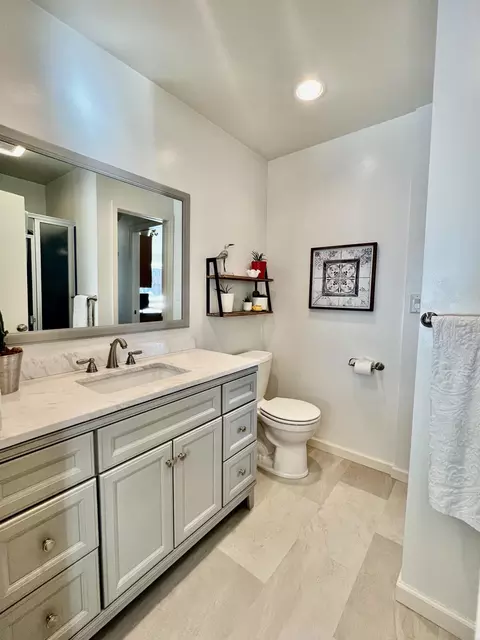 1570 Jay St, Redding, CA 96001 photo 11
