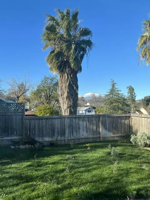1570 Jay St, Redding, CA 96001 photo 19
