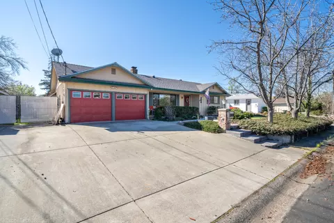 5679 Cascade, Redding, CA 96003 photo 5