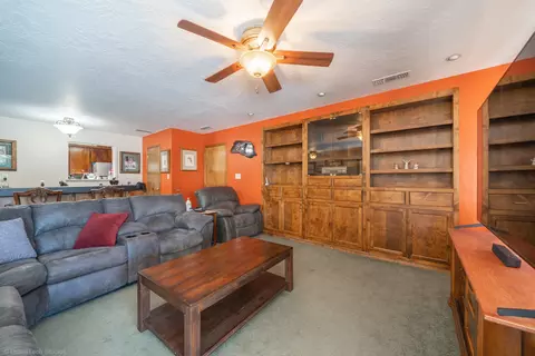 5679 Cascade, Redding, CA 96003 photo 16