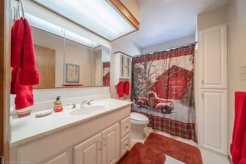 5679 Cascade, Redding, CA 96003 photo 23