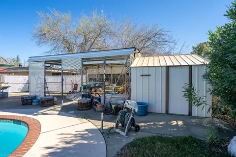 5679 Cascade, Redding, CA 96003 photo 40