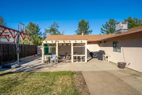 1245 Woodside Meadows Rd, Redding, CA 96002 photo 32