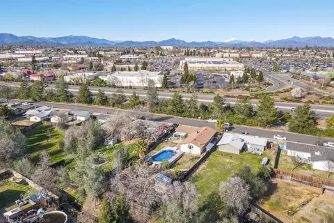 1245 Woodside Meadows Rd, Redding, CA 96002 photo 57