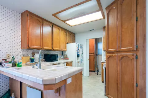 333 Vintage Path, Redding, CA 96003 photo 7